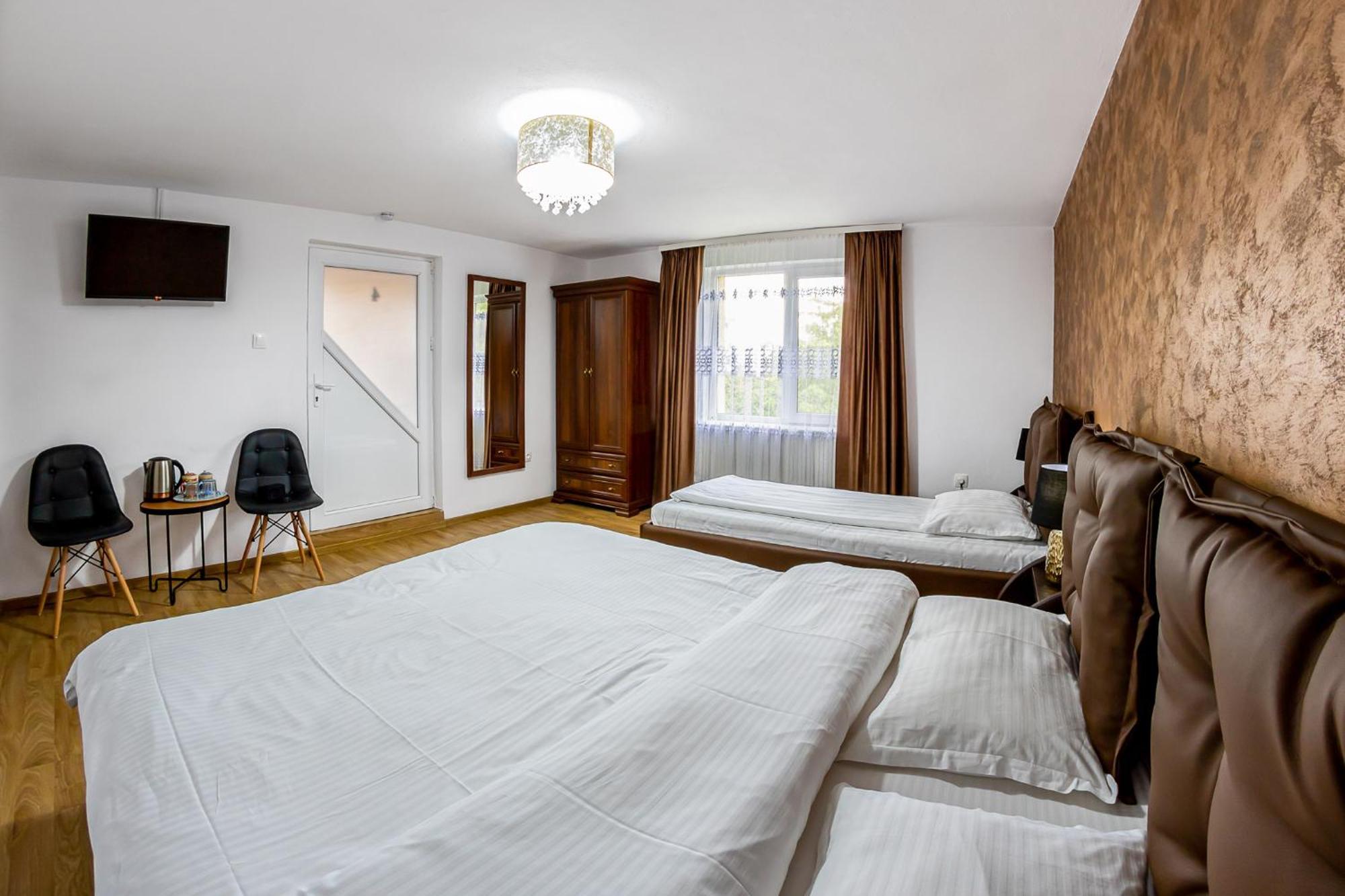 Valea Magurii Hotel Novaci Străini Exterior foto