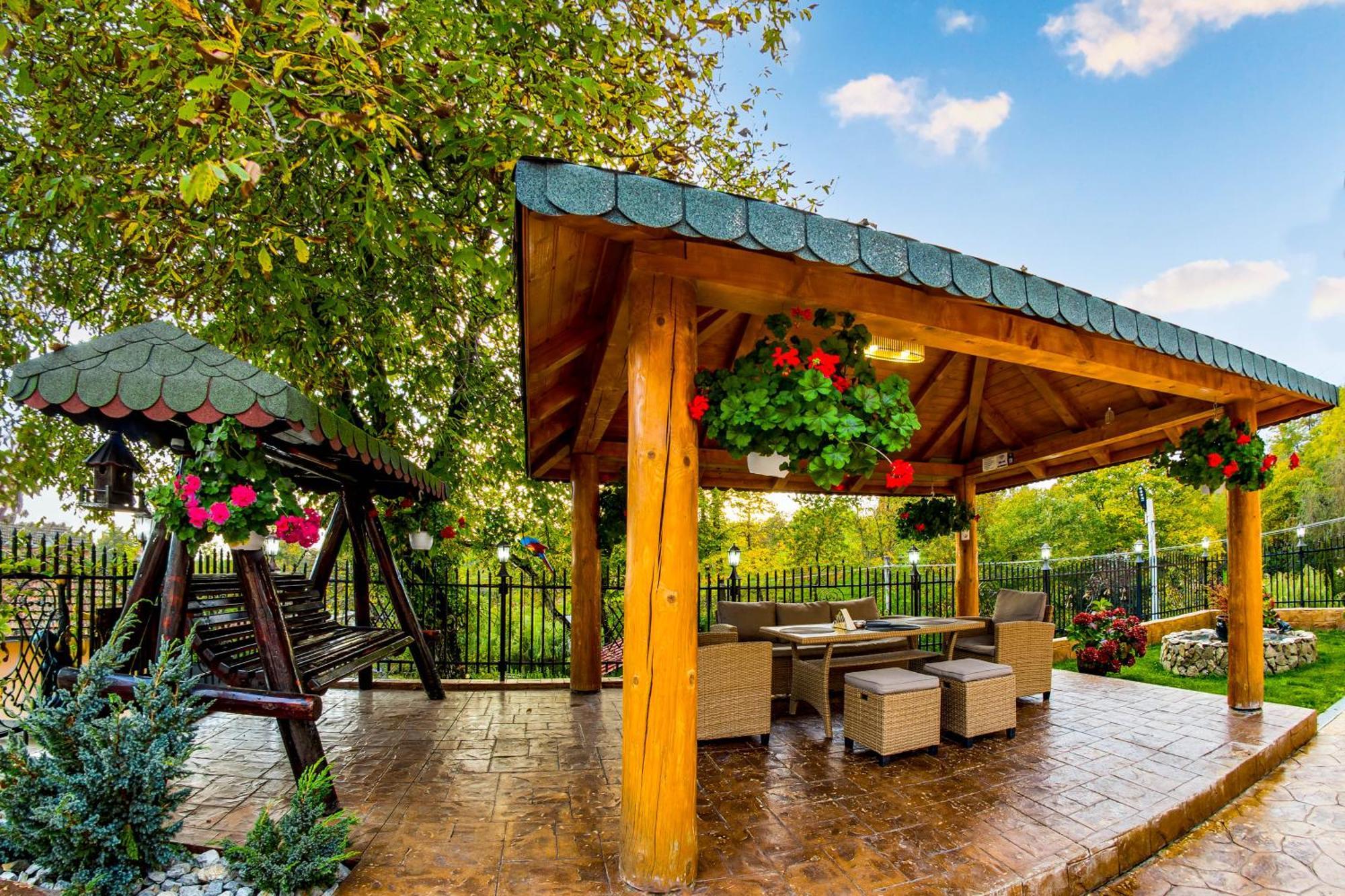 Valea Magurii Hotel Novaci Străini Exterior foto