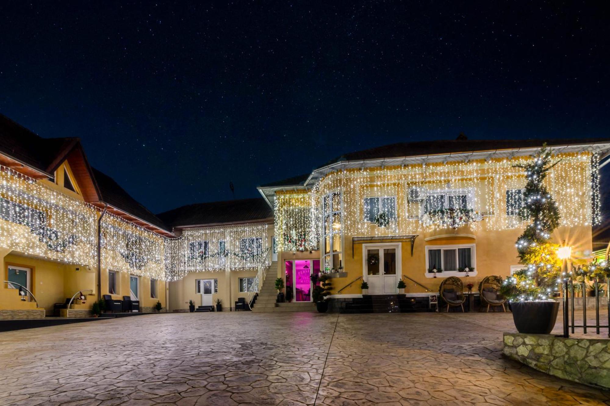 Valea Magurii Hotel Novaci Străini Exterior foto